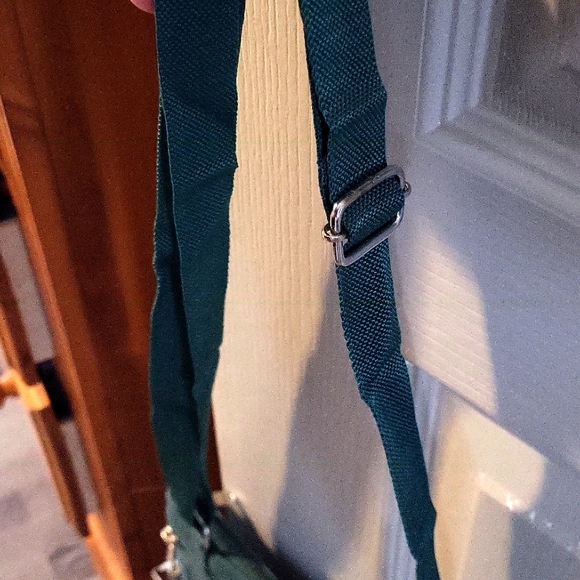 Genuine leather cross body purse. - Picture 2 of 6